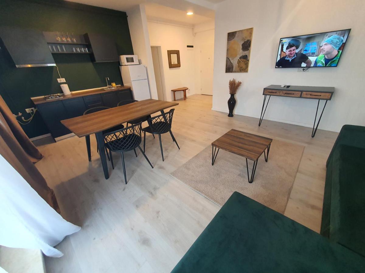 Grey Residence Apartments Tunari  ภายนอก รูปภาพ