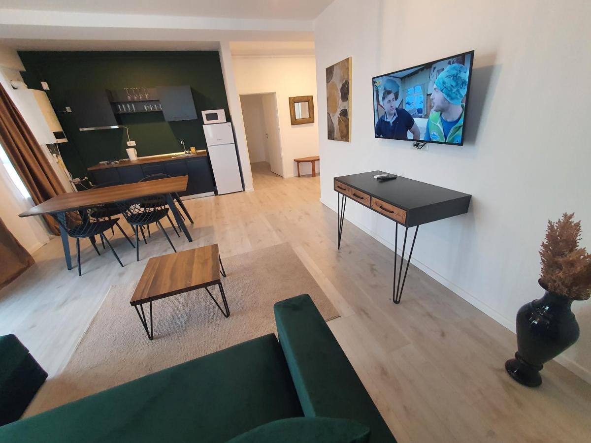 Grey Residence Apartments Tunari  ภายนอก รูปภาพ